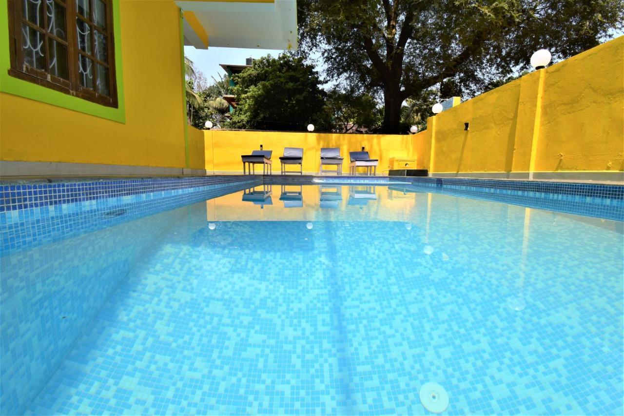Goa Samundar Beach Resort Кандолім Екстер'єр фото